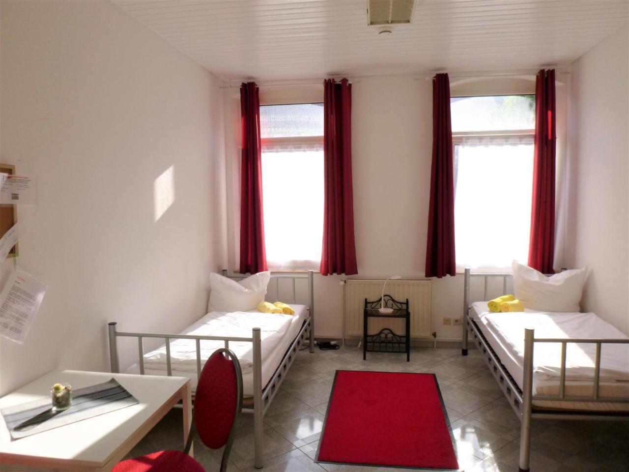 Homestay Nuernberg Экстерьер фото