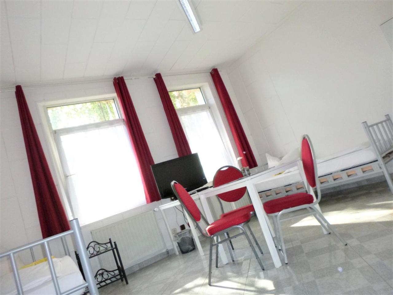 Homestay Nuernberg Экстерьер фото
