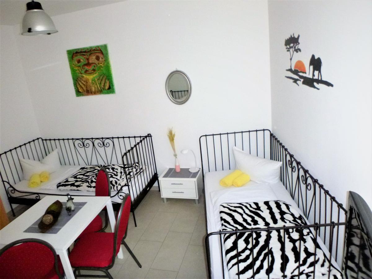Homestay Nuernberg Экстерьер фото